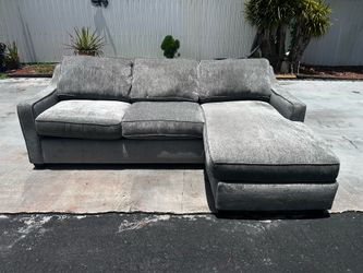 Sectional couch