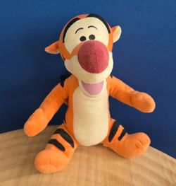 Disney Tigger 12" Plush