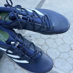 Adidas men’s 12.5  baseball cleats  new with tags