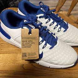 Nike golf shoes
