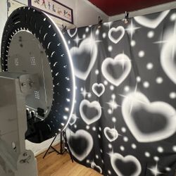 y2k themed photobooth