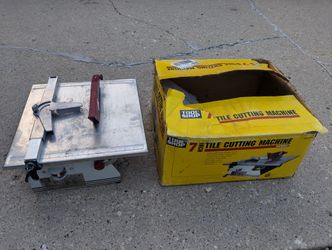 Tile Cuting 7" Good Condition Works Fine $55Obo 