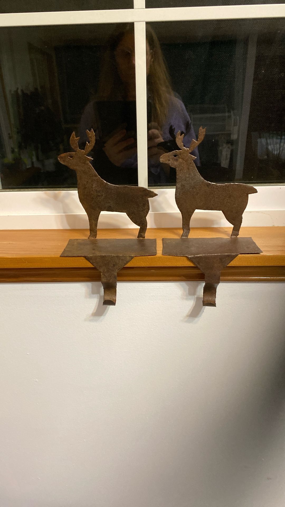 Free Holiday Stocking Hangers