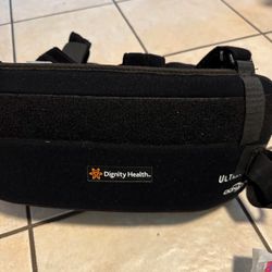 MagnaSling Arm Sling Shoulder Immobilizer Medium 