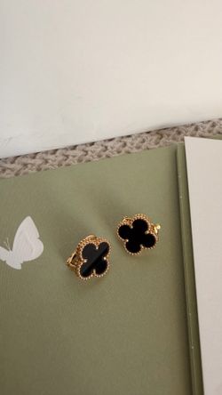 Van Cleef Vintage Alhambra earrings