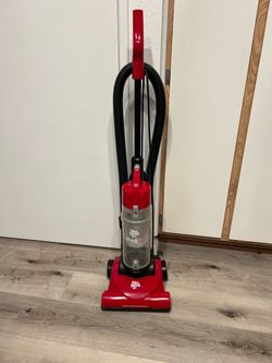Dirt Devil QuickLite Compact Cyclone Bagless Vacuum Cleaner, Excellent