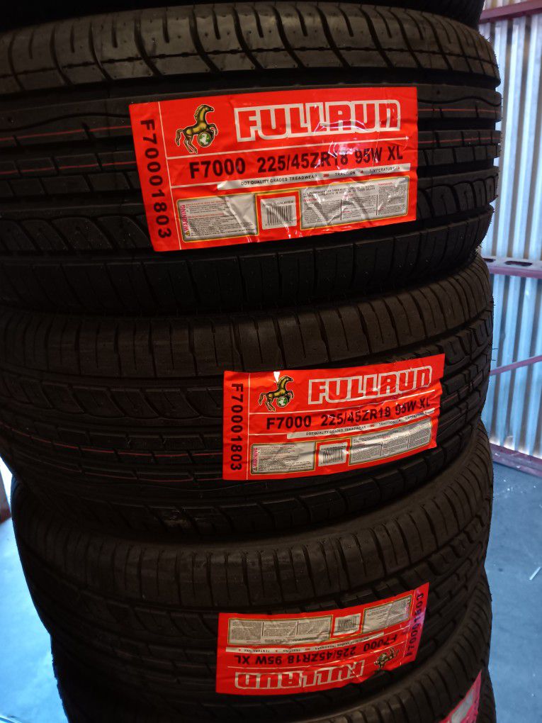 4 New Tires Installed/ Nuevas Llantas Instaladas 225/45/18 Fullrun Tires