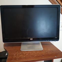 HP 60hz monitor 18 Inches By 11 Inches