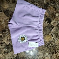Purple Shorts W/ Flowers * New* Sz L