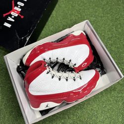 Jordan 9 Gym Red 