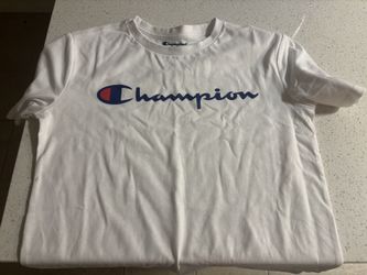 Boys Medium Champions Shirt & Shorts With Nike Boys Medium Shorts