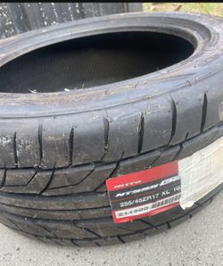 Llanta Nueva Nitto 