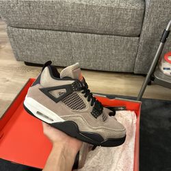 Jordan 4 Retro “taupe Haze” *READ DESCRIPTION*