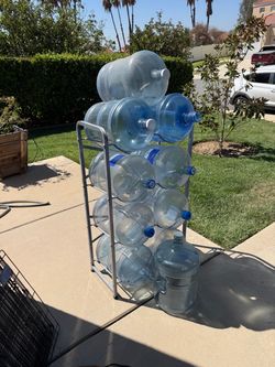 5 gallon water jugs and storage
