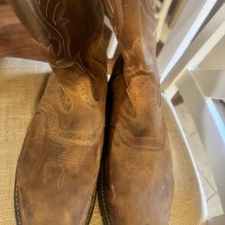 SZ 14 CODY JAMES  SQUARE STEEL TOE WESTERN WORK BOOT