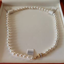 18in Cultured Cream Colored Pearl Necklace
