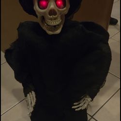 Talking Halloween Creature 3 Ft Tall 