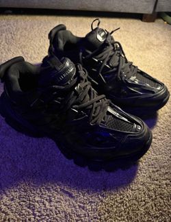 Balenciaga Tracks