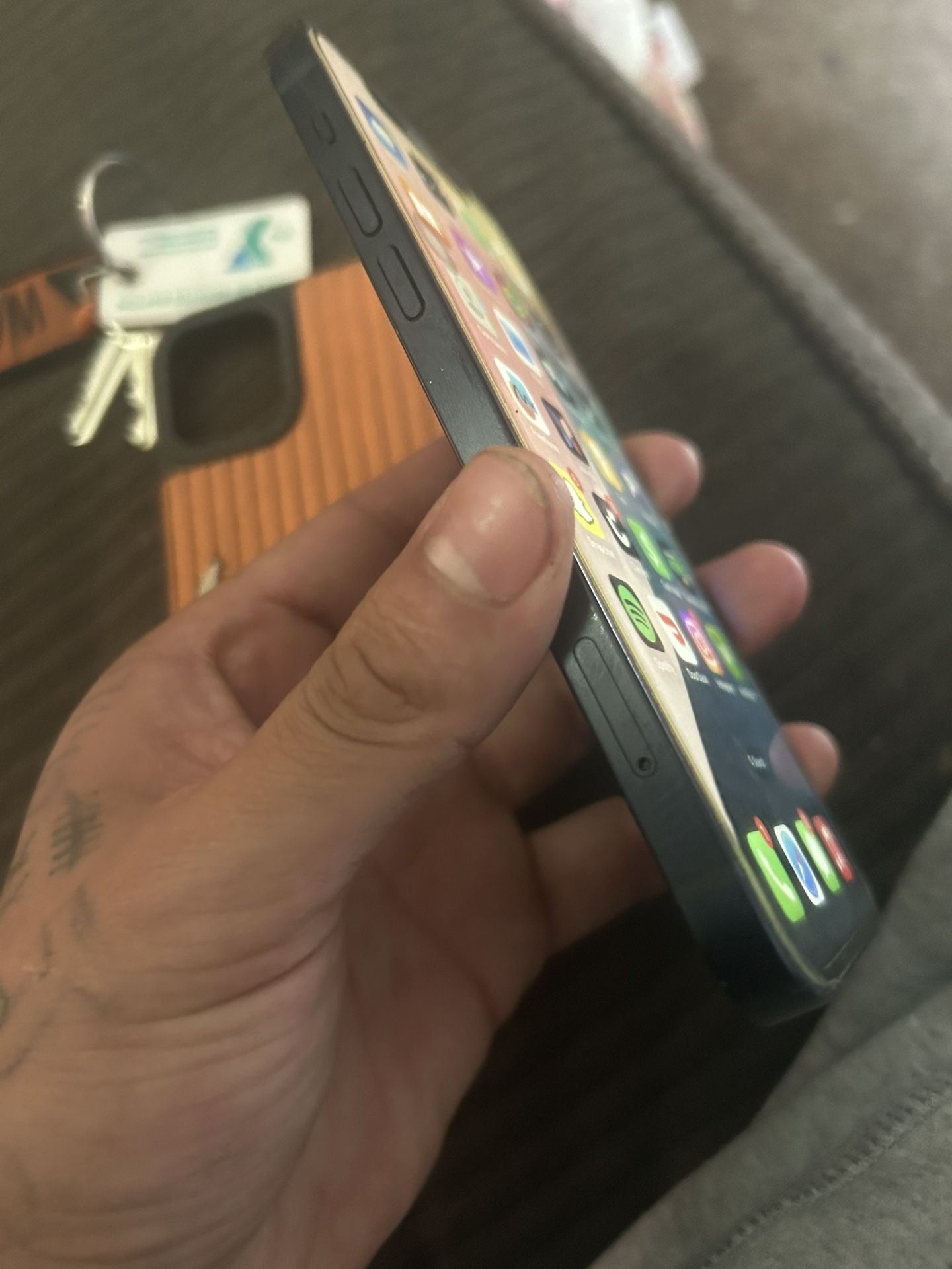 iPhone 12 Black