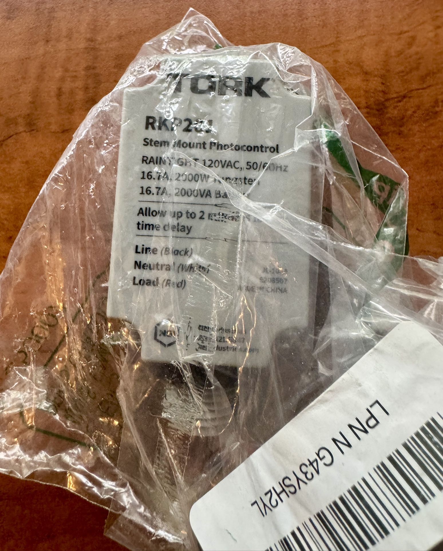 TORK RKP201 Outdoor 120-Volt Stem Mount Photocontrol with Light Adjus