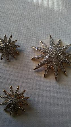 Victorian gold diamond star brooch and clip on earrings