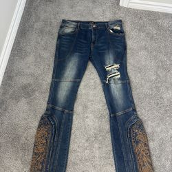 Blue  jeans bell bottom (stacked)size 38