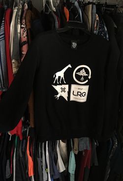 LRG Sweater
