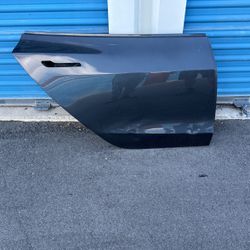 …Tesla Model 3 Rear DOOR 