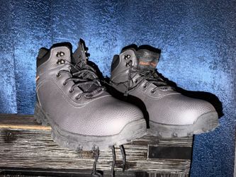 Men’s Hiking Boots