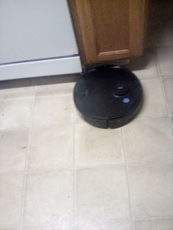 Robot vacuum