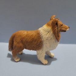 2004 Safari Ltd Wild Safari Collie Dog Figure Animal Toy 2.5" Tall. 
 