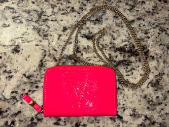 Victoria’s Secret Wallet + Chain