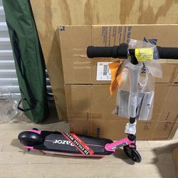 Brand New Electric Razor Scooter 
