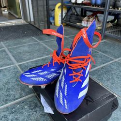 Adidas Predator Elite Soccer Shors