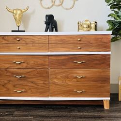 Mid Century Modern Dresser (Solid Wood)