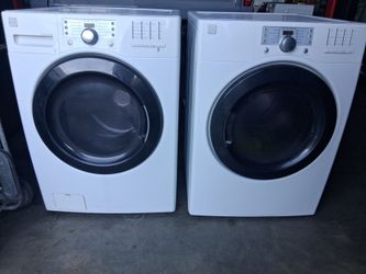 Set of kenmore front load washer large capacity and gas dryer fully functional