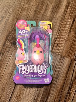 Fingerlings Bird Toy 