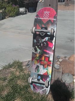 Skateboard