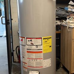 50 Gallon Gas Water Heater. 