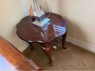 Vintage look coffee table and two side tables