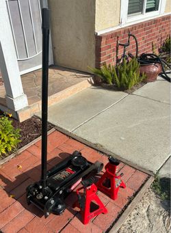 Craftsman Floor Jack with Jack Stands