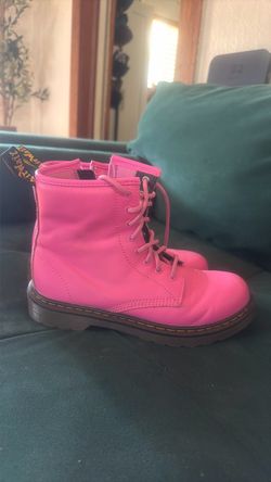 Dr. Martens girls boots