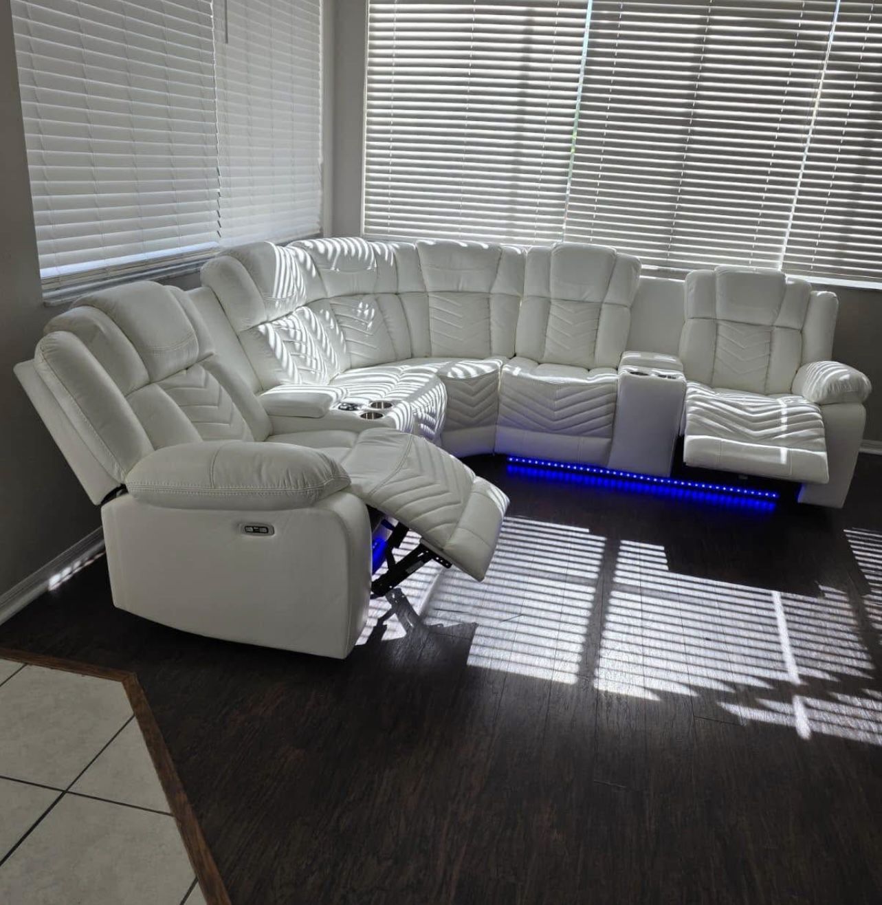 Power Recliner Sectional Sofa 