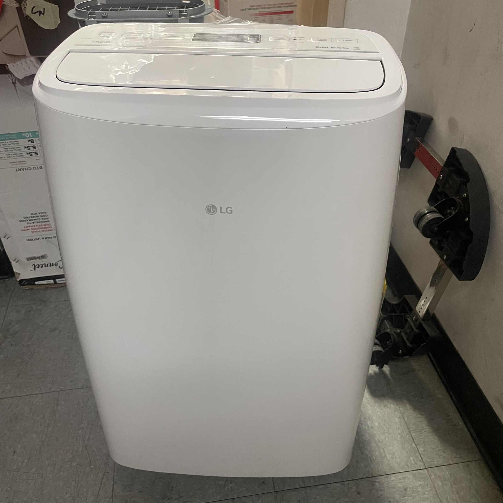 LG 14000 BTU Portable Smart Wi-Fi Air Conditioner AC Dual Inverter