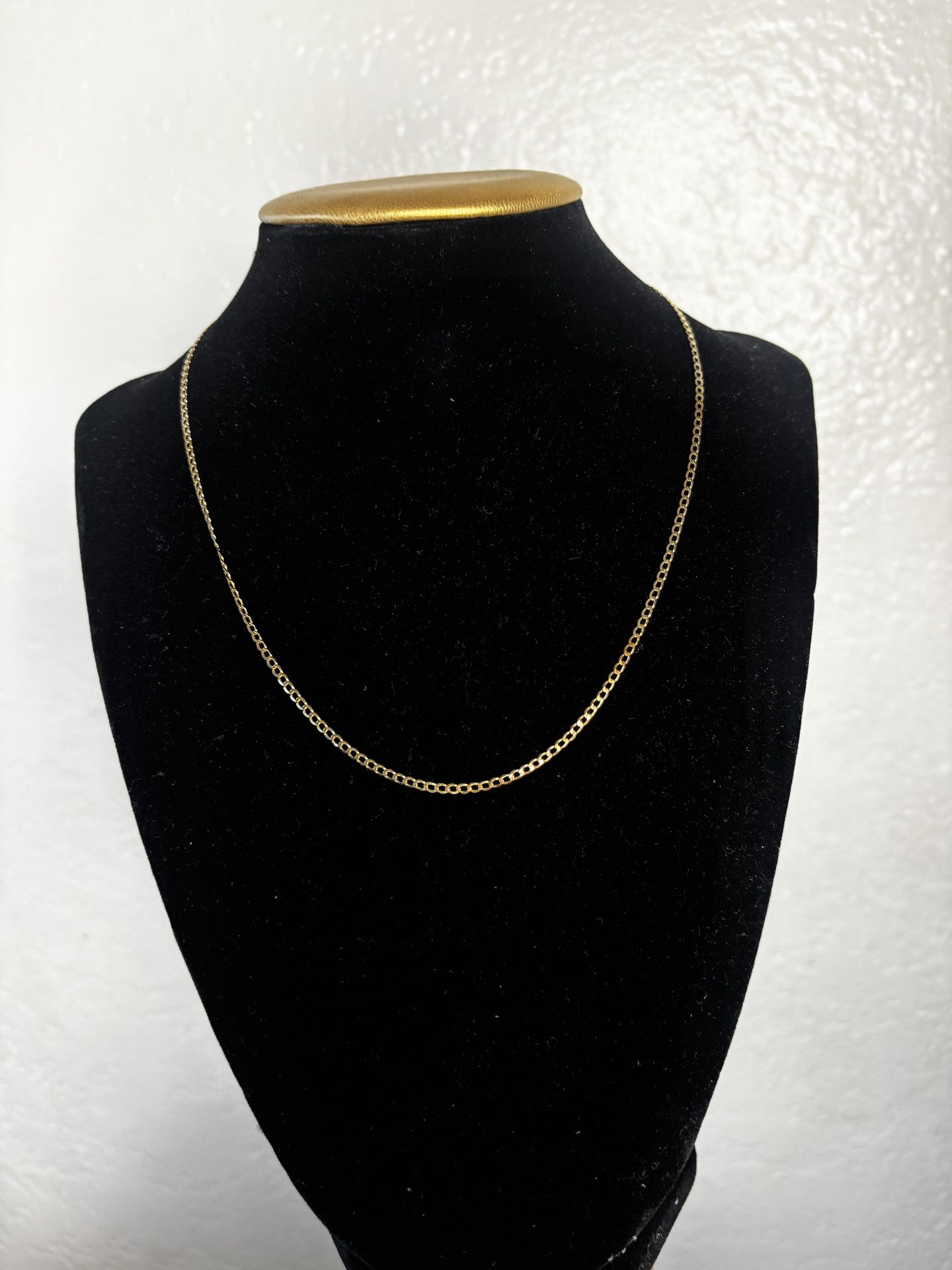Authentic 14K Gold Chain – 16” – 2.65 g 