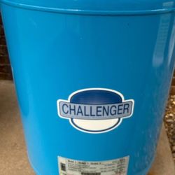 44 Gal Challenger Pressure Tank 