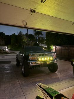 Silverado/gmc grill light bars