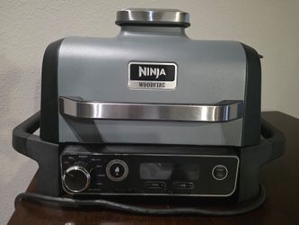 Ninja Woodfire 7-in-1 Outdoor Grill and Smoke with Pellets