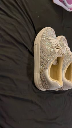 Betsey Johnson size 7.5 women