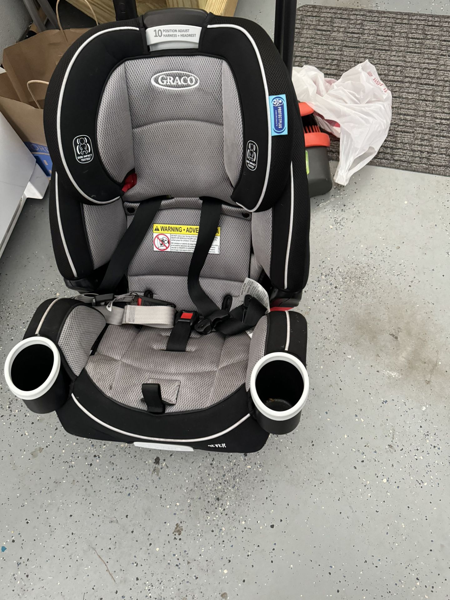 Graco 4ever DLX 4-in-1 Carseat 